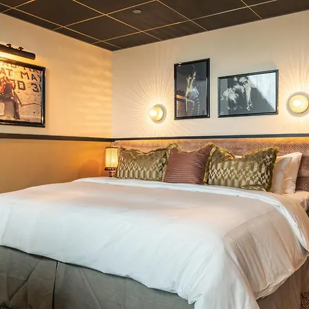 Jacyz Hotel Gothenburg Exterior photo A bedroom at the hotel